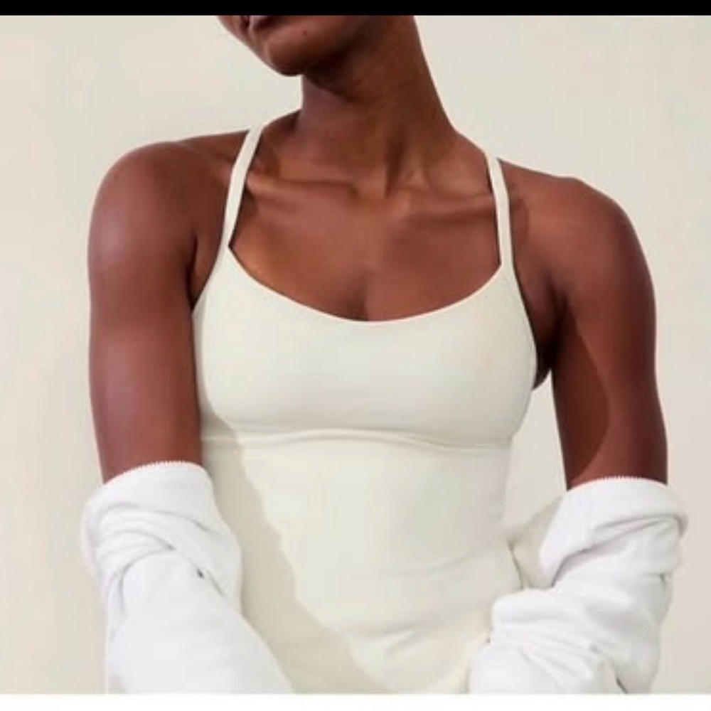 ATHLETA Vital Tank medium NWOT